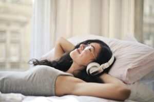 7 Simple Tips to Reduce Stress During the College Grind at UMN apartments